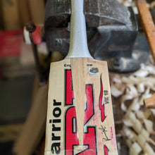 Load image into Gallery viewer, Rehandle Your Cricket Bat