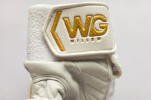 Load image into Gallery viewer, Praetorian Gloves
