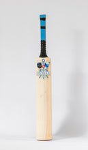 Load image into Gallery viewer, Hussar Test English Willow Cricket Bat
